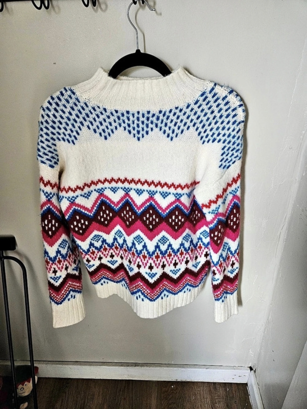 LOFT Geometric Crewneck Sweater in White & Blue Size XS